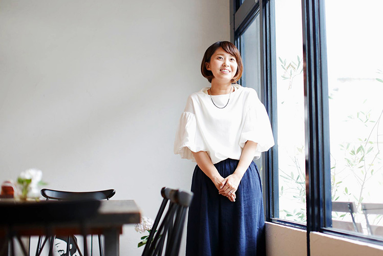 晴代さんのシンプル生活のつくり方。第５回（後編）｜絶品ローストビーフに焼き菓子に。美味しいものに出会えるってシアワセ！