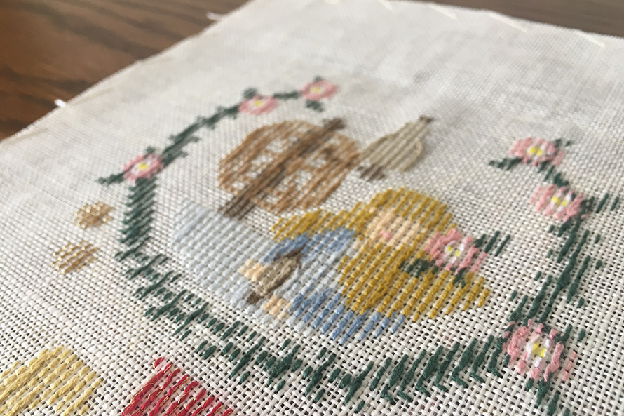 クロスステッチ刺繍で紡ぐ物語 グリムのお話とクリスマス 19 10 2 Wed 11 29 Fri 東京 つくりら 美しい手工芸と暮らし