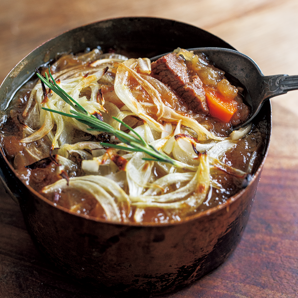 じっくり煮込んだ香り豊かな牛肉とりんごジャムのビール煮 つくりら 美しい手工芸と暮らし