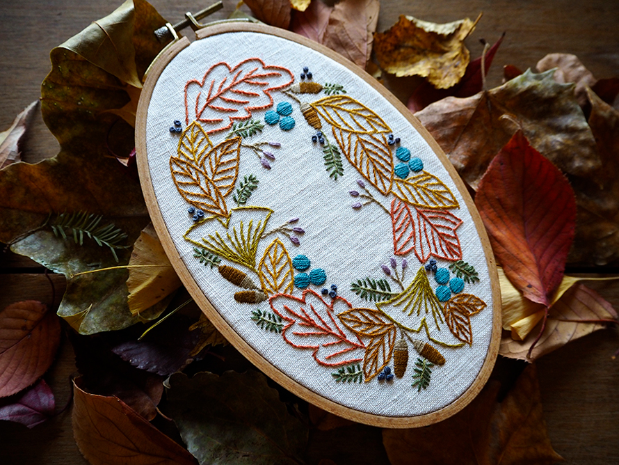 植物刺繍と季節のお話 第8話 後編 秋の葉のリース つくりら 美しい手工芸と暮らし
