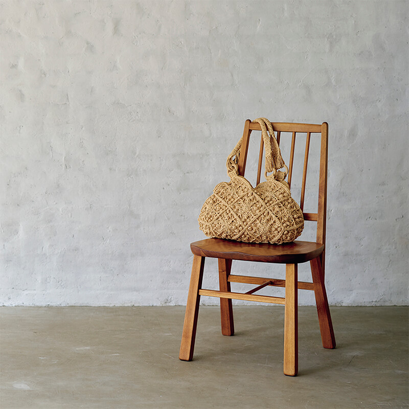 モザイクタイル風のバッグ『かぎ針で編むモロッカンデザインのモチーフアイデアBOOK』より
